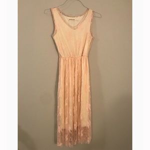 Ana-Kaci Pink Lace Dress